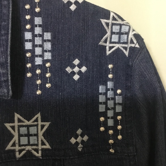 Allison Daley ~ Indigo Denim Jean Jacket Embroidered ~ Size Medium - Picture 6 of 7